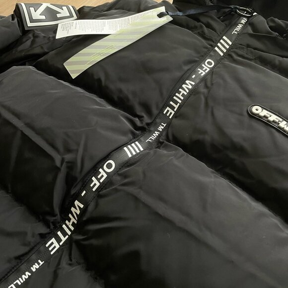 OFF-WHITE MEN'S BLACK PUFFER CASUAL JACKET SMALL SIZE - Picture 4 of 7